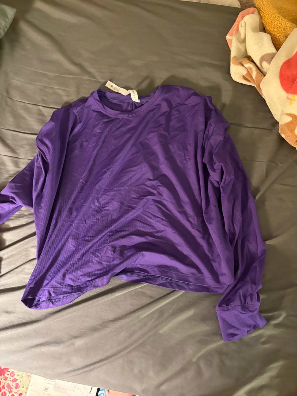 Lululemon abrasion resistant long sleeve tee